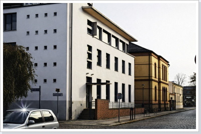 Der Anbau vom Amtsgericht. / The new annex from Inferior Court.