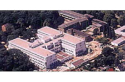 Das Nauener Kreiskrankenhaus -Havellandklinik von 1998. /Hospital from county -Havellandklinik.